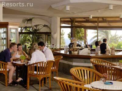 Coral Beach Hotel & Resort 33